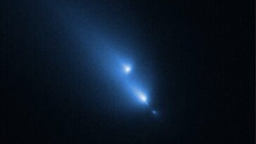 A Hubble véletlenül kapta el egy széthulló üstökös ritka pillanatait