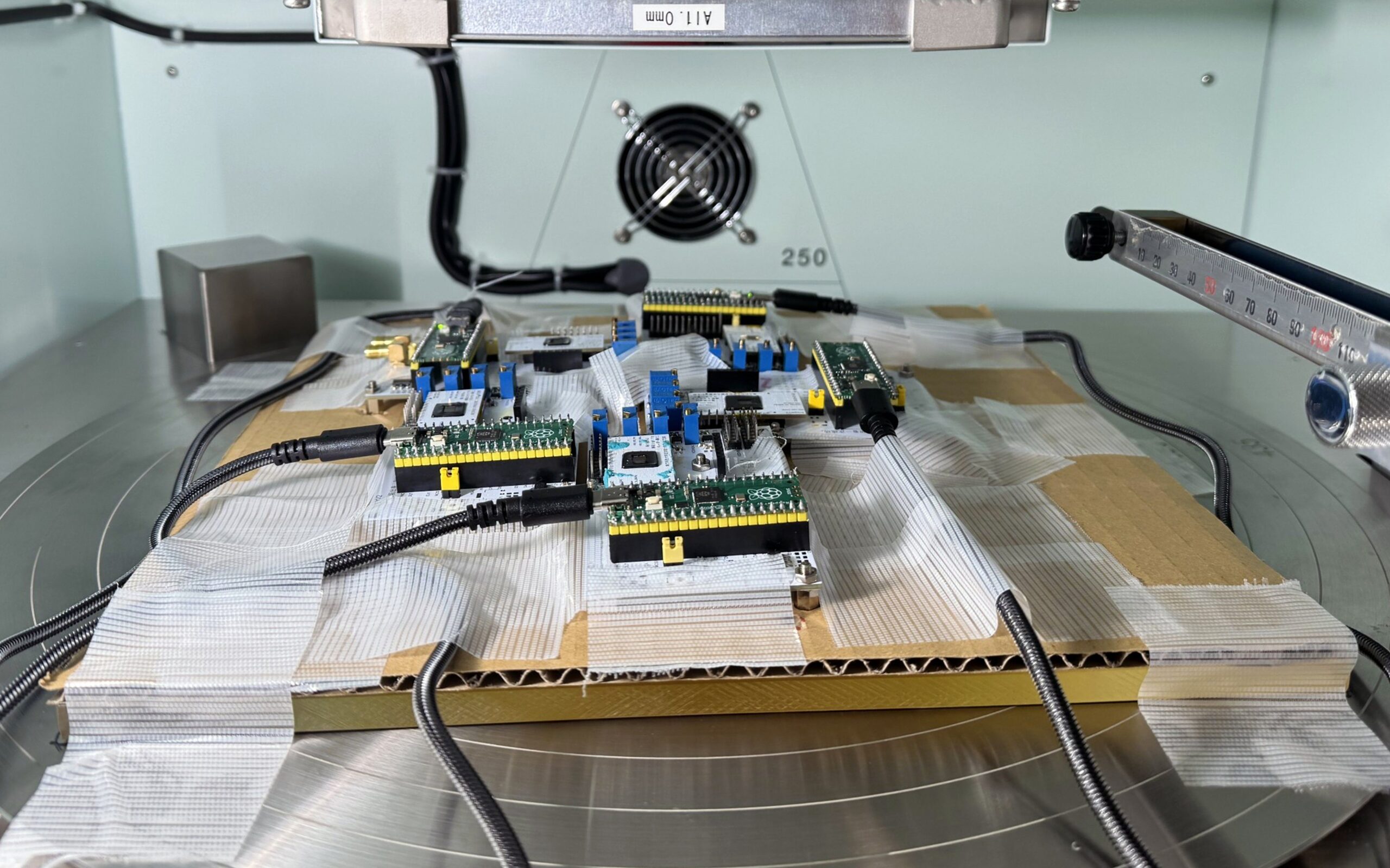 Az önjavító képérzékelő áttörést hoz a Jupiter extrém sugárzásának túlélésében