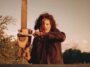 Az A24 újraéleszti a Texas Chainsaw Massacre világát Curry Barkerrel