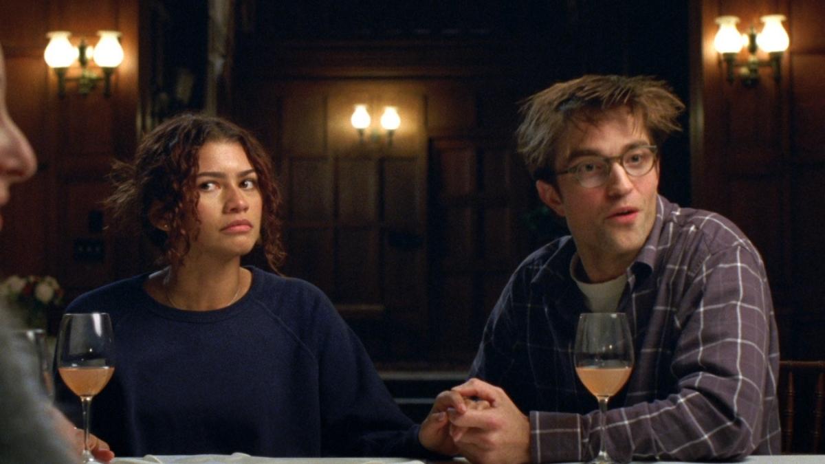 A Zendaya és Robert Pattinson főszereplésével készült megosztó dráma Az Odüsszeia és a Dűne 3 között startol el az HBO Maxon