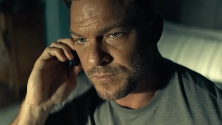 Alan Ritchson négy filmmel és sorozattal rohamozza le a mozikat és a streaminget két hónap alatt